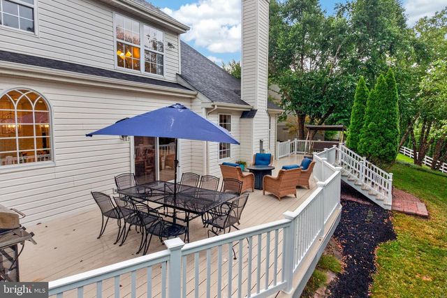 348 DRUMMERS LN, Phoenixville, PA 19460