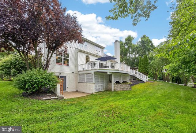 348 DRUMMERS LN, Phoenixville, PA 19460