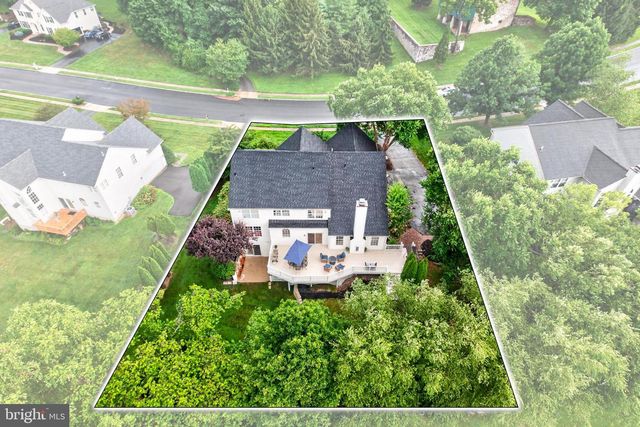 348 DRUMMERS LN, Phoenixville, PA 19460