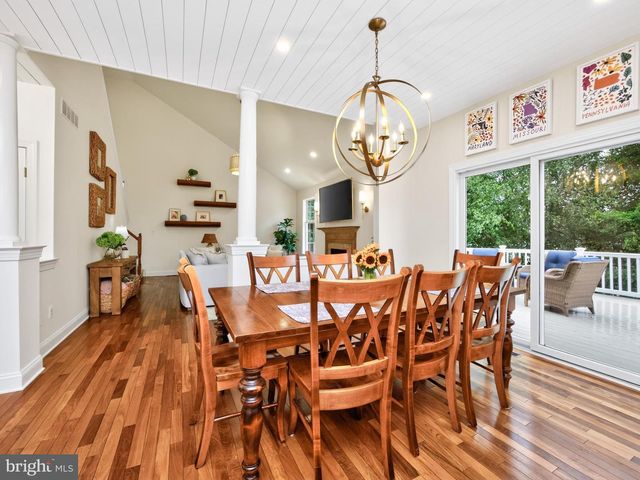 348 DRUMMERS LN, Phoenixville, PA 19460