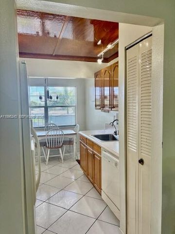 8105 NW 61st Street A312, Tamarac, FL 33321