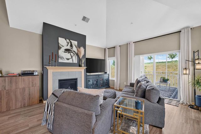 3160 S High Point Road, Madison, WI 53719