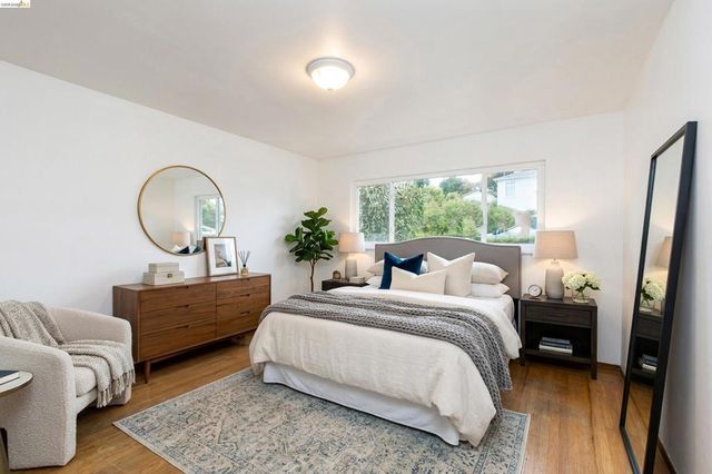 6556 Claremont Ave, Richmond, CA 94805