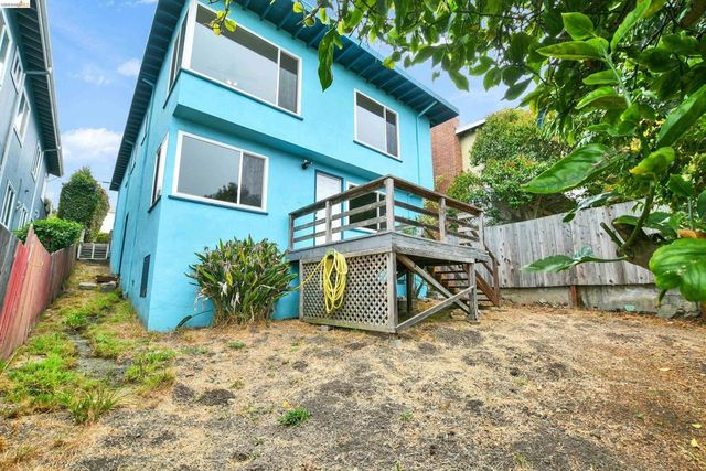6556 Claremont Ave, Richmond, CA 94805