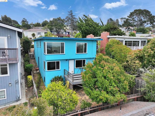 6556 Claremont Ave, Richmond, CA 94805