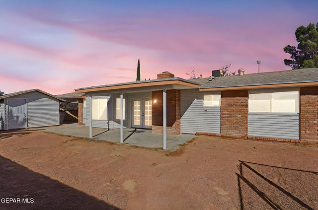 10716 Tony Jacklin Drive, El Paso, TX 79935