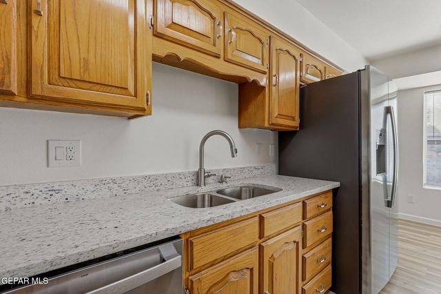 10716 Tony Jacklin Drive, El Paso, TX 79935