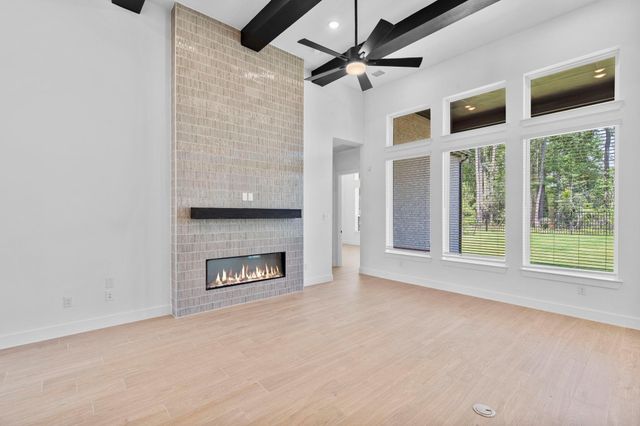 16019 Mahogany Mist Drive, Conroe, TX 77302