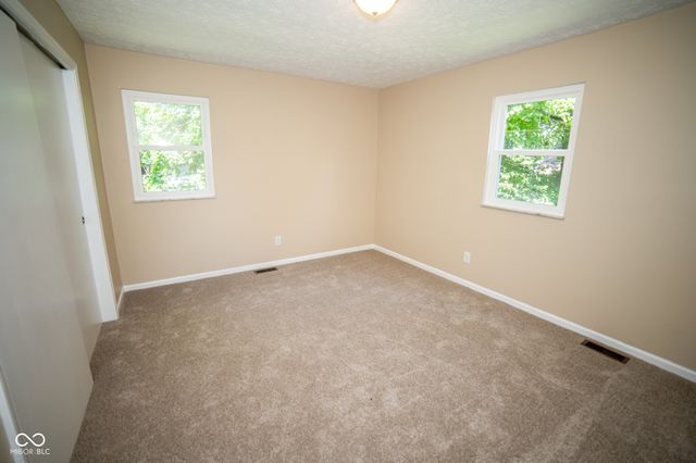 35 Fairwood Drive, Brownsburg, IN 46112