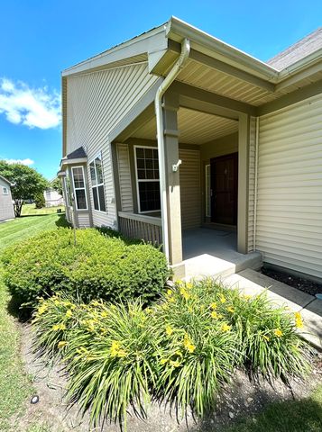 21214 Lily Lake Lane, Crest Hill, IL 60403