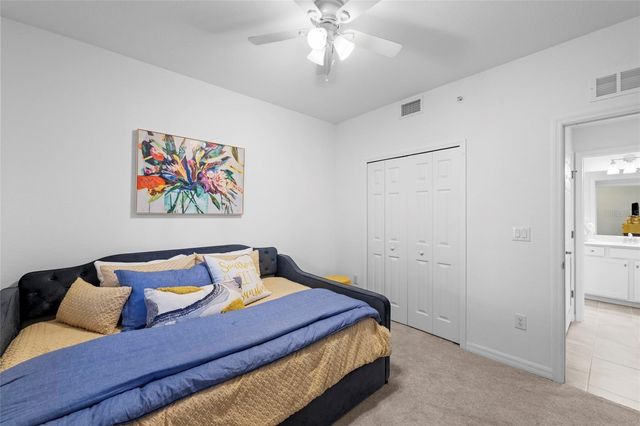 18114 GAWTHROP DRIVE 105, Bradenton, FL 34211