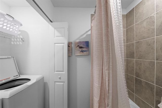 18114 GAWTHROP DRIVE 105, Bradenton, FL 34211