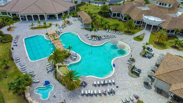 18114 GAWTHROP DRIVE 105, Bradenton, FL 34211