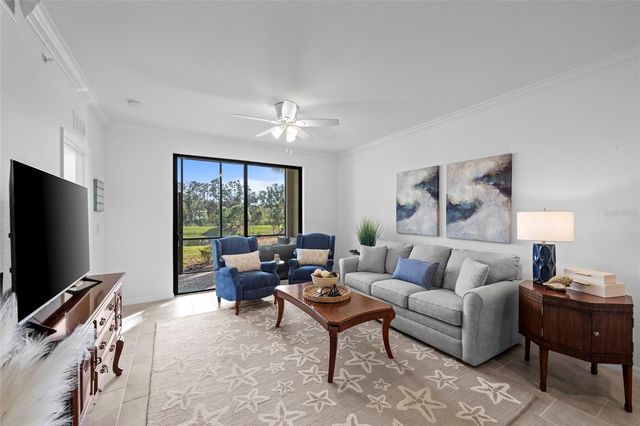 18114 GAWTHROP DRIVE 105, Bradenton, FL 34211