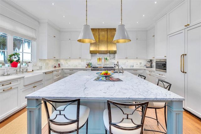 145 Saint Annies Lane, St Simons Island, GA 31522