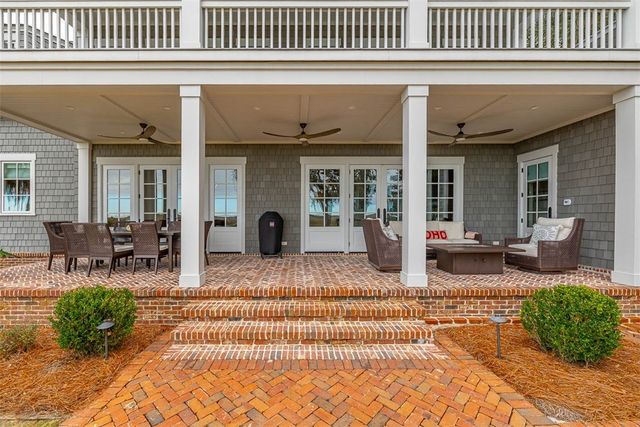 145 Saint Annies Lane, St Simons Island, GA 31522