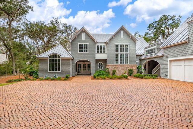 145 Saint Annies Lane, St Simons Island, GA 31522