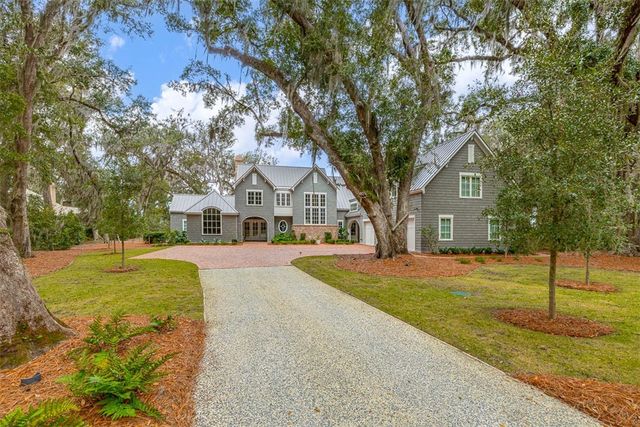 145 Saint Annies Lane, St Simons Island, GA 31522