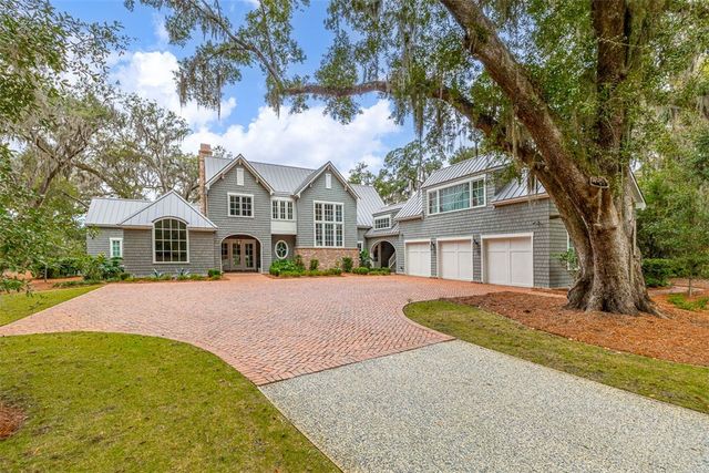 145 Saint Annies Lane, St Simons Island, GA 31522