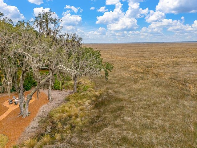 145 Saint Annies Lane, St Simons Island, GA 31522