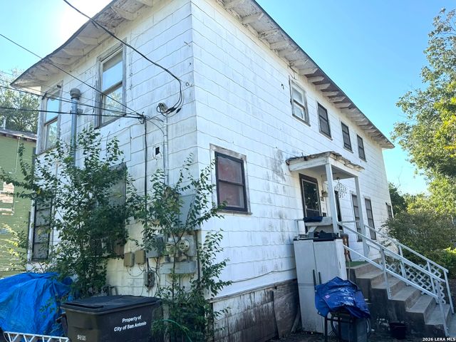 329 Natalen Ave, San Antonio, TX 78209