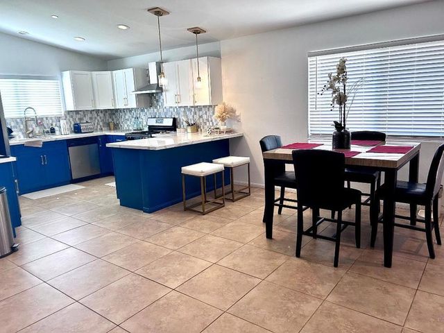 31125 Whispering Palms Trail, Cathedral City, CA 92234