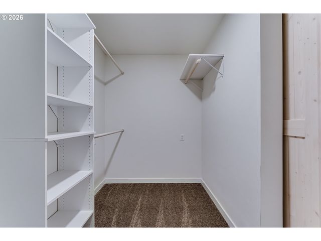 85160 LARSON Rd, Eugene, OR 97405