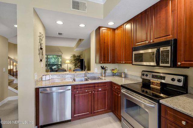 9745 TOUCHTON Road 327, Jacksonville, FL 32246