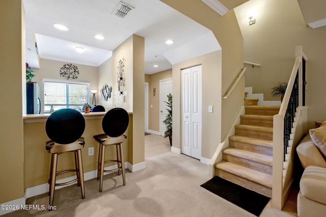 9745 TOUCHTON Road 327, Jacksonville, FL 32246