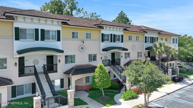 9745 TOUCHTON Road 327, Jacksonville, FL 32246