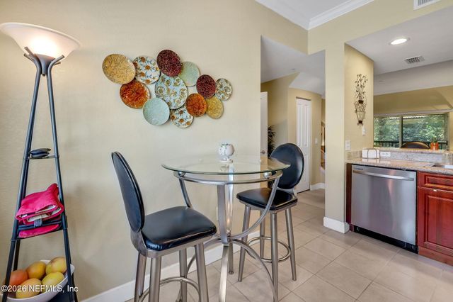 9745 TOUCHTON Road 327, Jacksonville, FL 32246