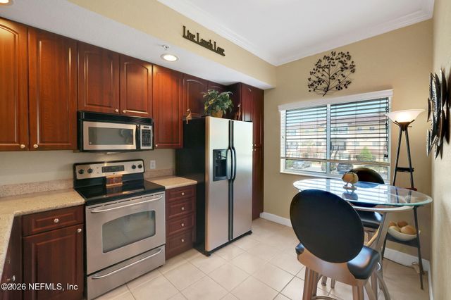 9745 TOUCHTON Road 327, Jacksonville, FL 32246