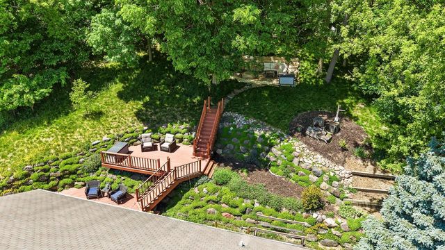 221 Yarrow Hill Drive, Cottage Grove, WI 53527
