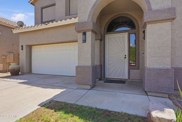 1425 S LINDSAY Road 16, Mesa, AZ 85204