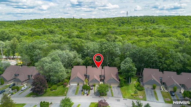 6 New Bedford Road D, West Milford, NJ 07480