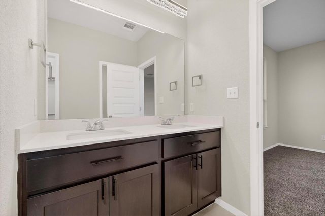 284 Delta CRST, Maxwell, TX 78656