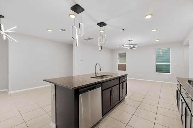 284 Delta CRST, Maxwell, TX 78656