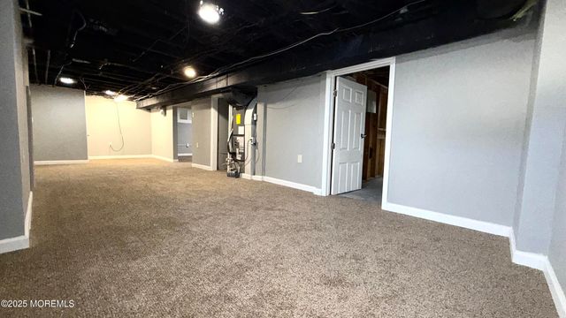 27 3rd Avenue, Toms River, NJ 08757