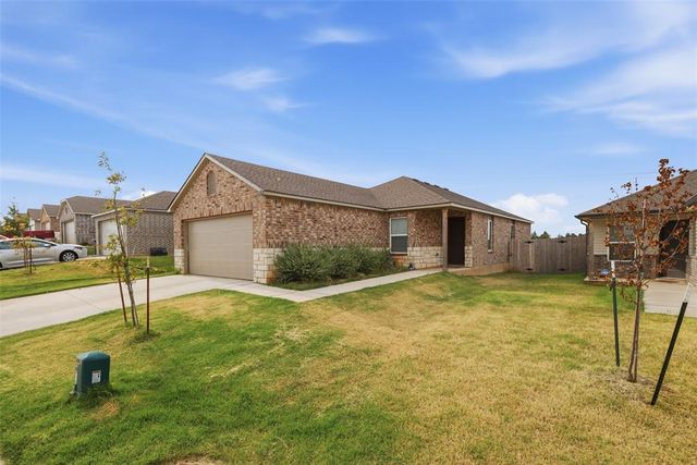 11832 NW 94th Street, Yukon, OK 73099