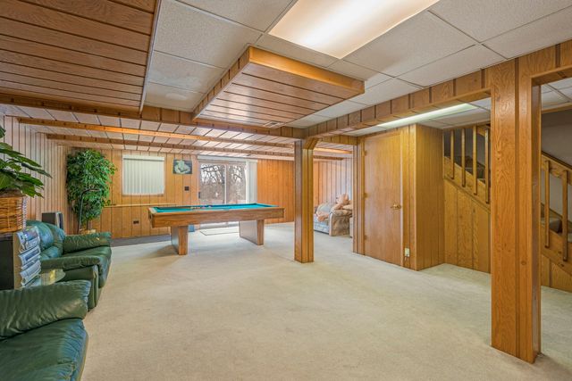 156 Winston Drive, Bolingbrook, IL 60440