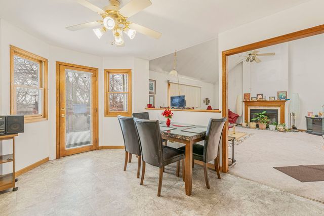 156 Winston Drive, Bolingbrook, IL 60440