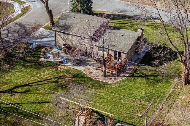 13621 W 90th Place, Lenexa, KS 66206
