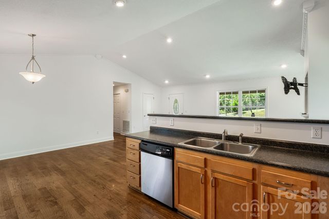 184 Scarlett Ridge Drive, Marshall, NC 28753