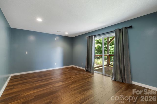 184 Scarlett Ridge Drive, Marshall, NC 28753