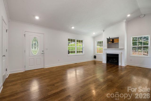 184 Scarlett Ridge Drive, Marshall, NC 28753