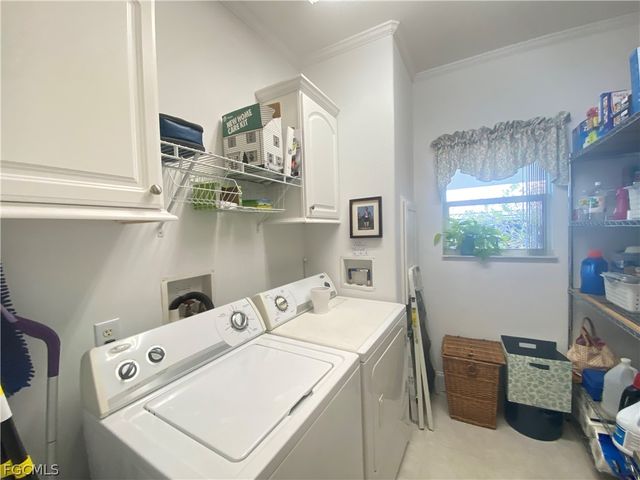 5517 Salem LN, North Fort Myers, FL 33917