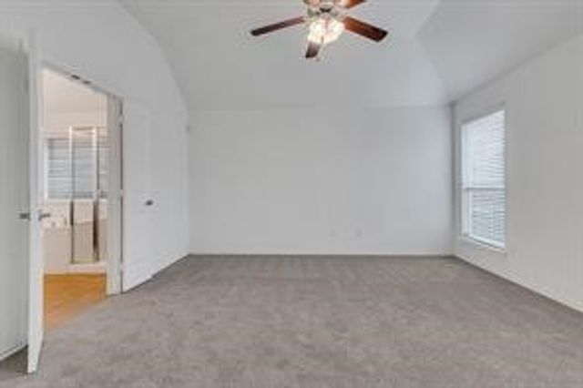 13117 N Larks View Point, Fort Worth, TX 76244