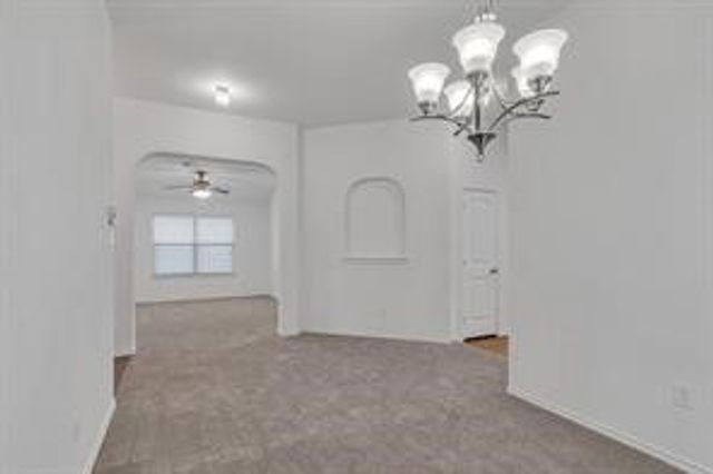 13117 N Larks View Point, Fort Worth, TX 76244