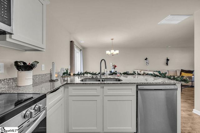 127 Myers Lane, Laurens, SC 29360