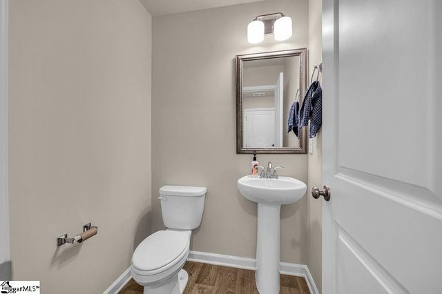 127 Myers Lane, Laurens, SC 29360